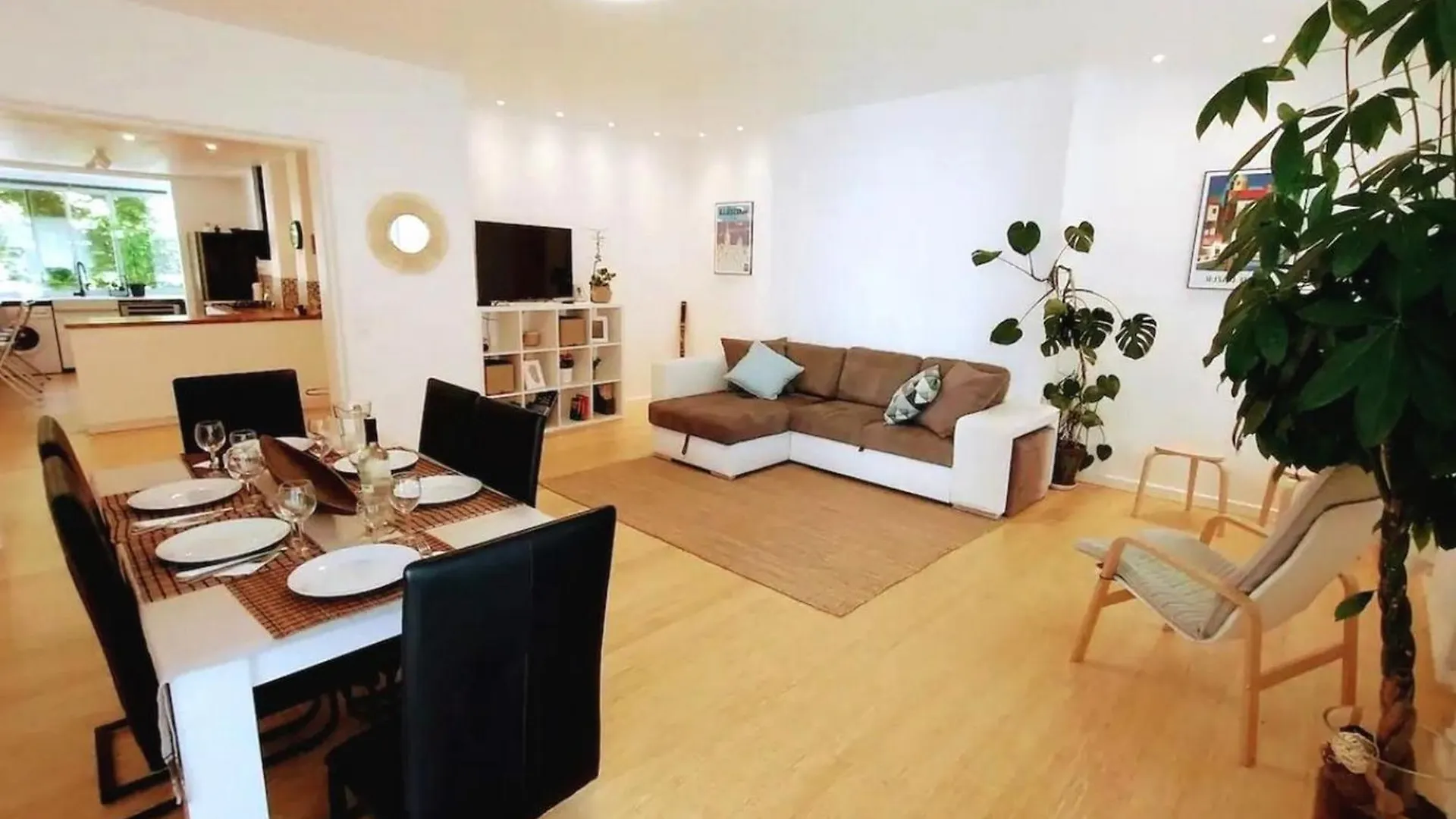 Appartement Rue Mandar Paris